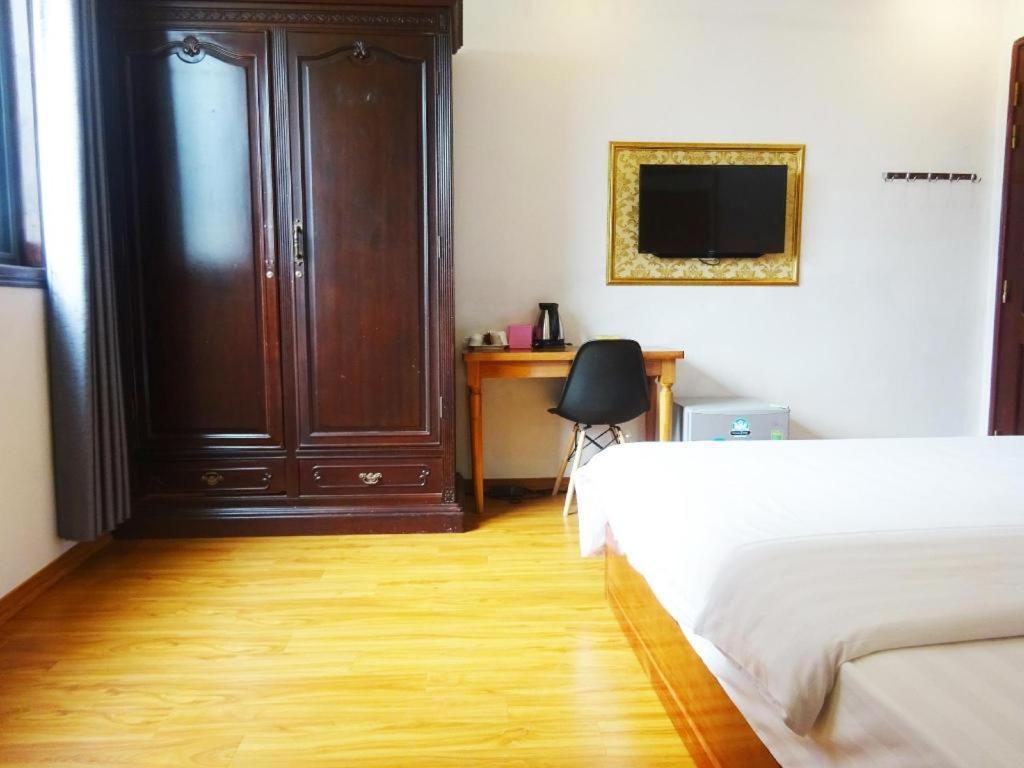 Hanoi Discovery II Hotel Bagian luar foto