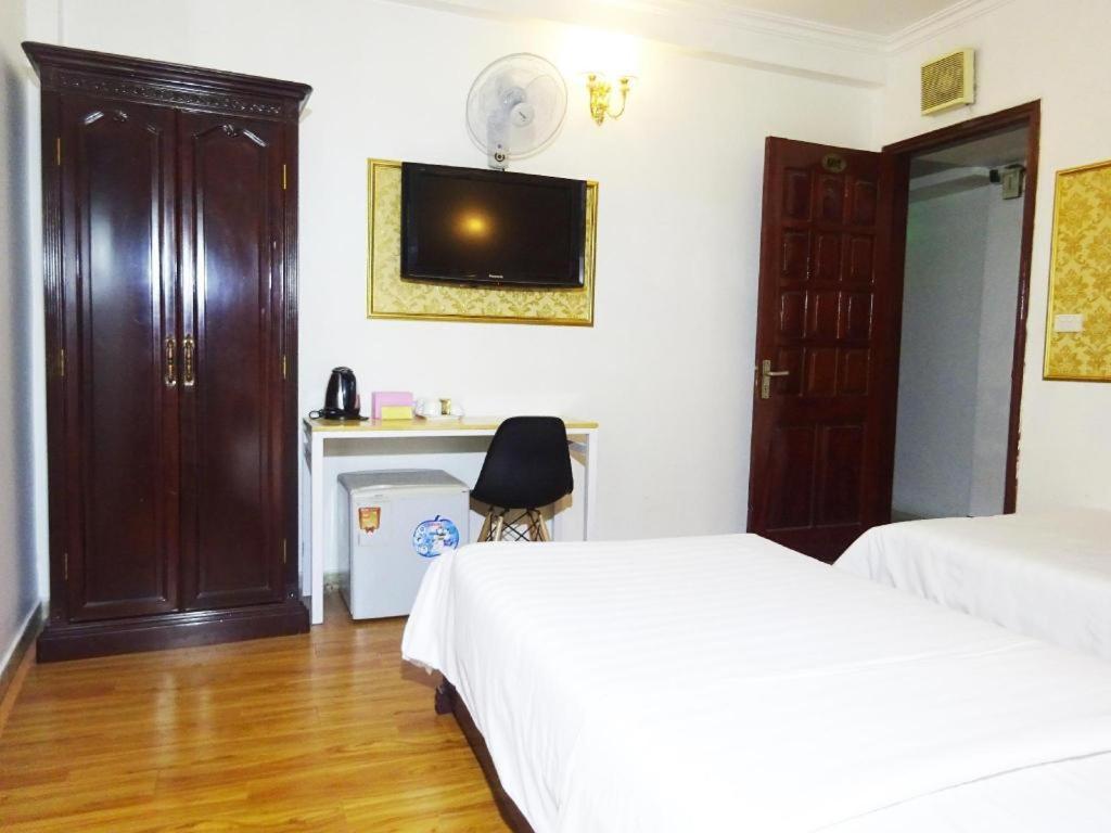 Hanoi Discovery II Hotel Bagian luar foto